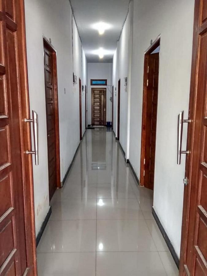 Khalisa Home Syariah Понтианак Екстериор снимка